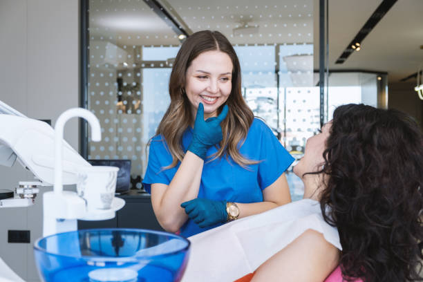 Best Periodontal (Gum) Disease Treatment  in Bay Village, OH